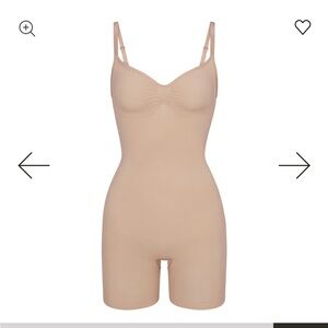 SKIMS Seamless Sculpt Mid Thigh Bodysuit